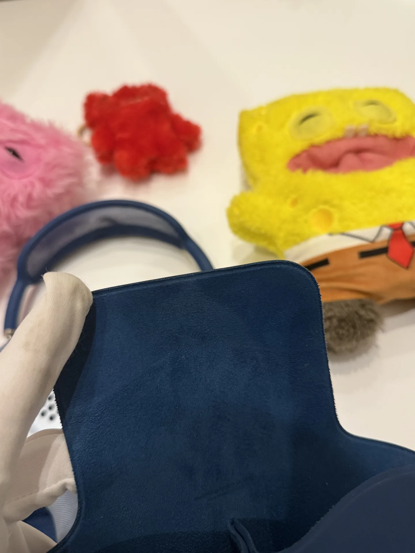 AirPods Max Sky Blue Lightning