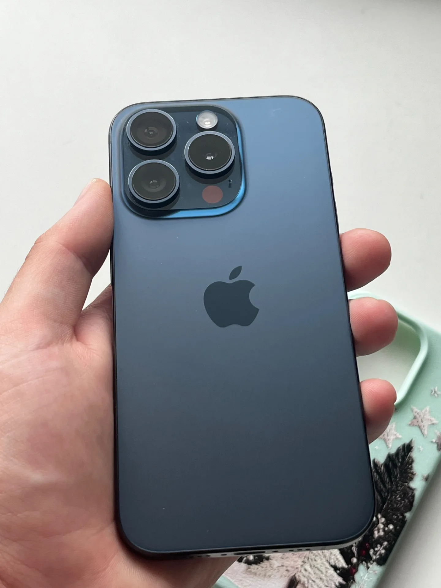 iPhone 15 pro 128gb