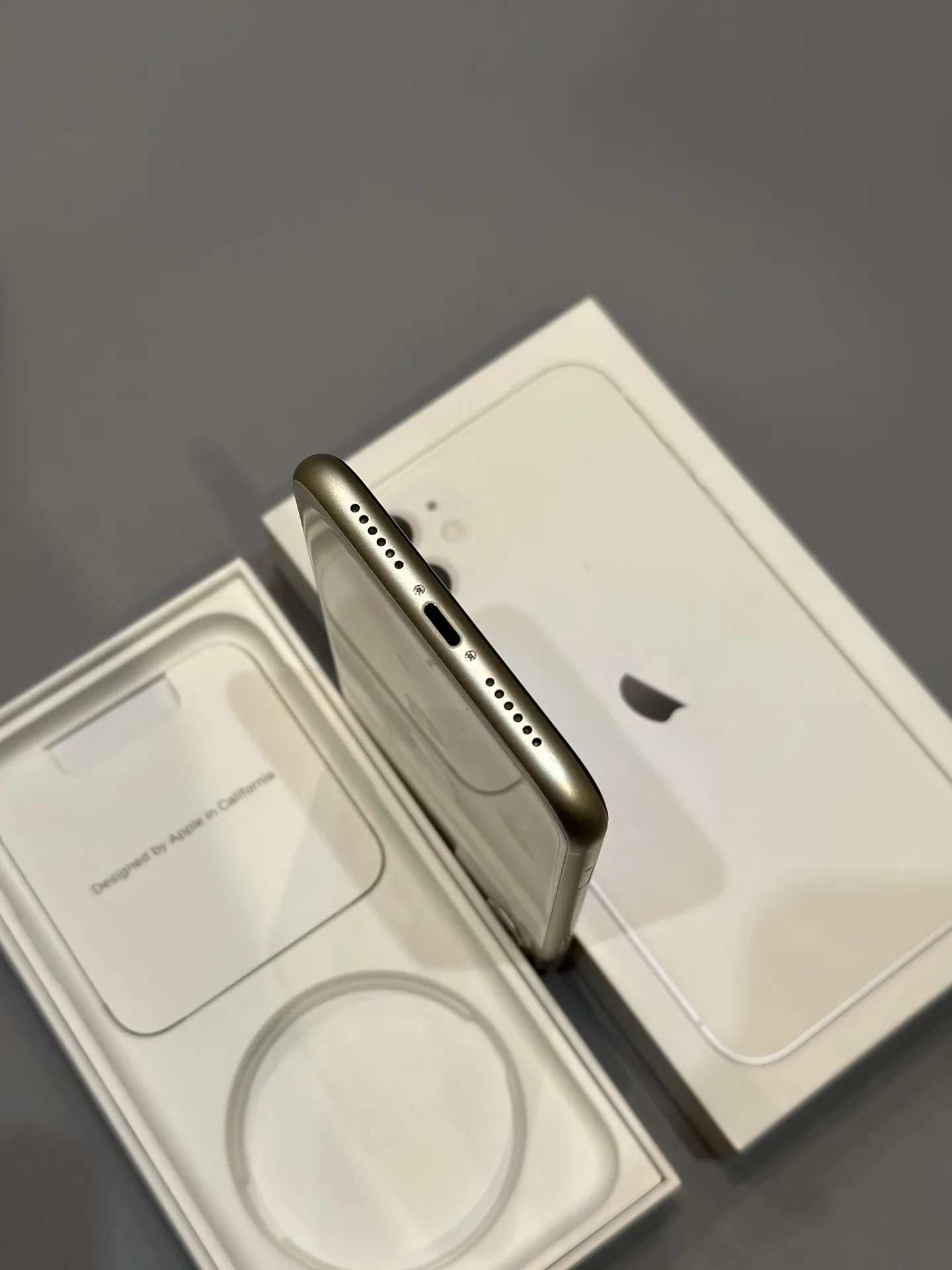 iPhone 11 128gb White