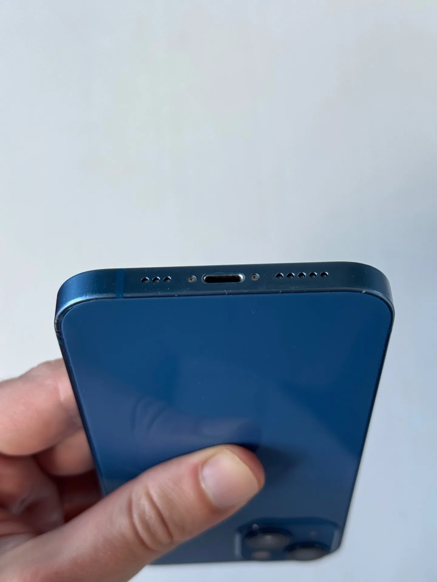 iPhone 13 512 гб синий.