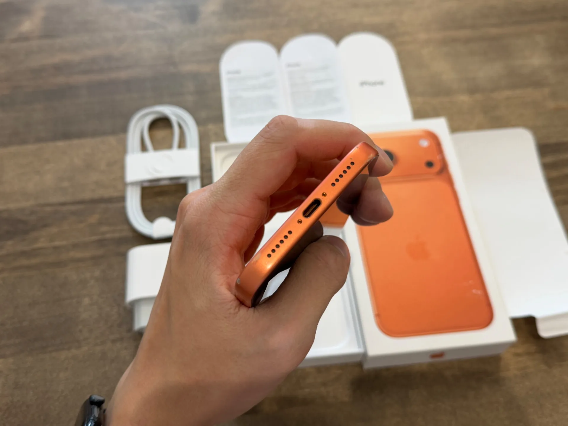 iPhone 17 Pro Max Comic Orange 1024GB
