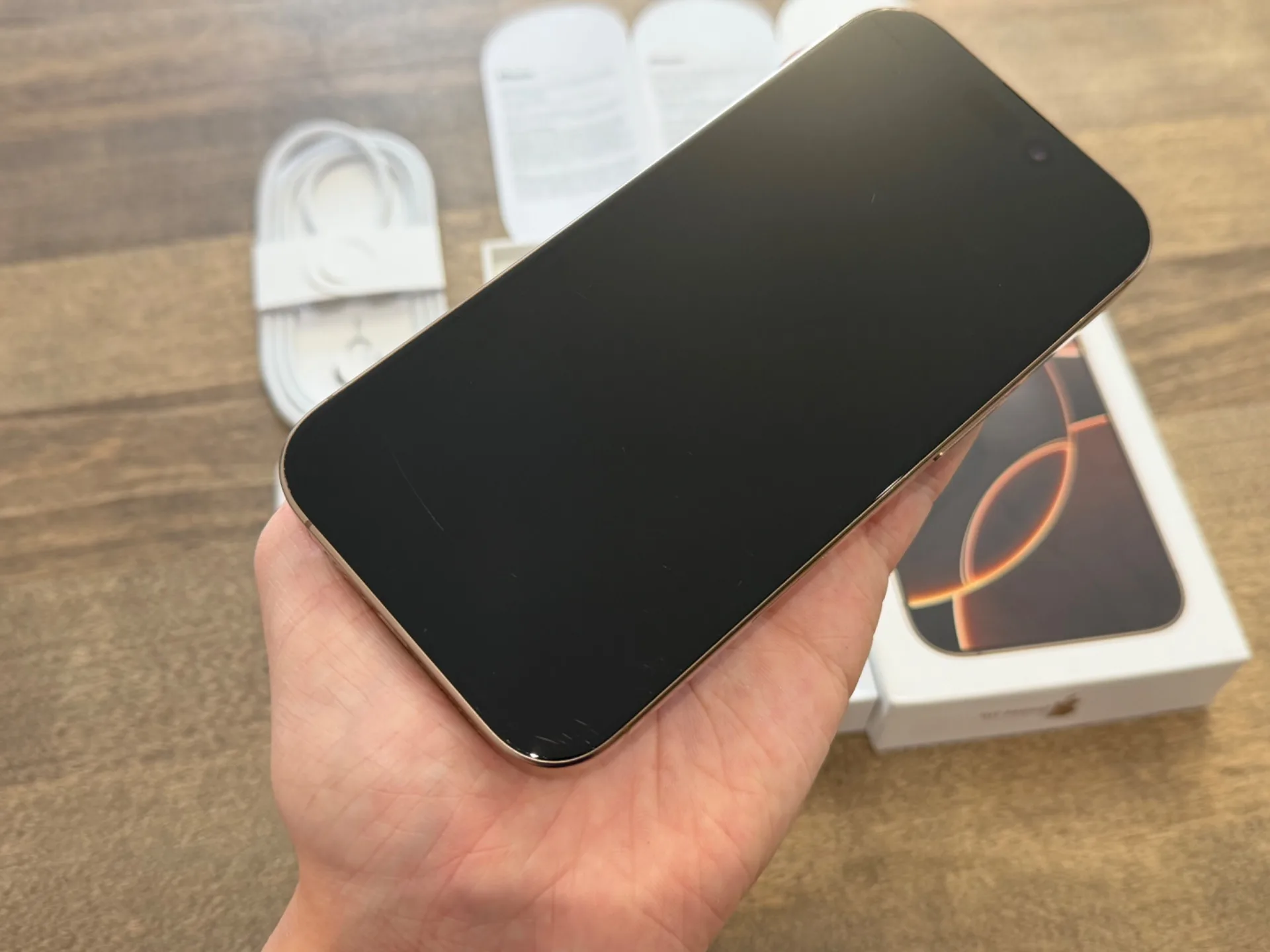 iPhone 16 Pro Desert Titanium 1024GB