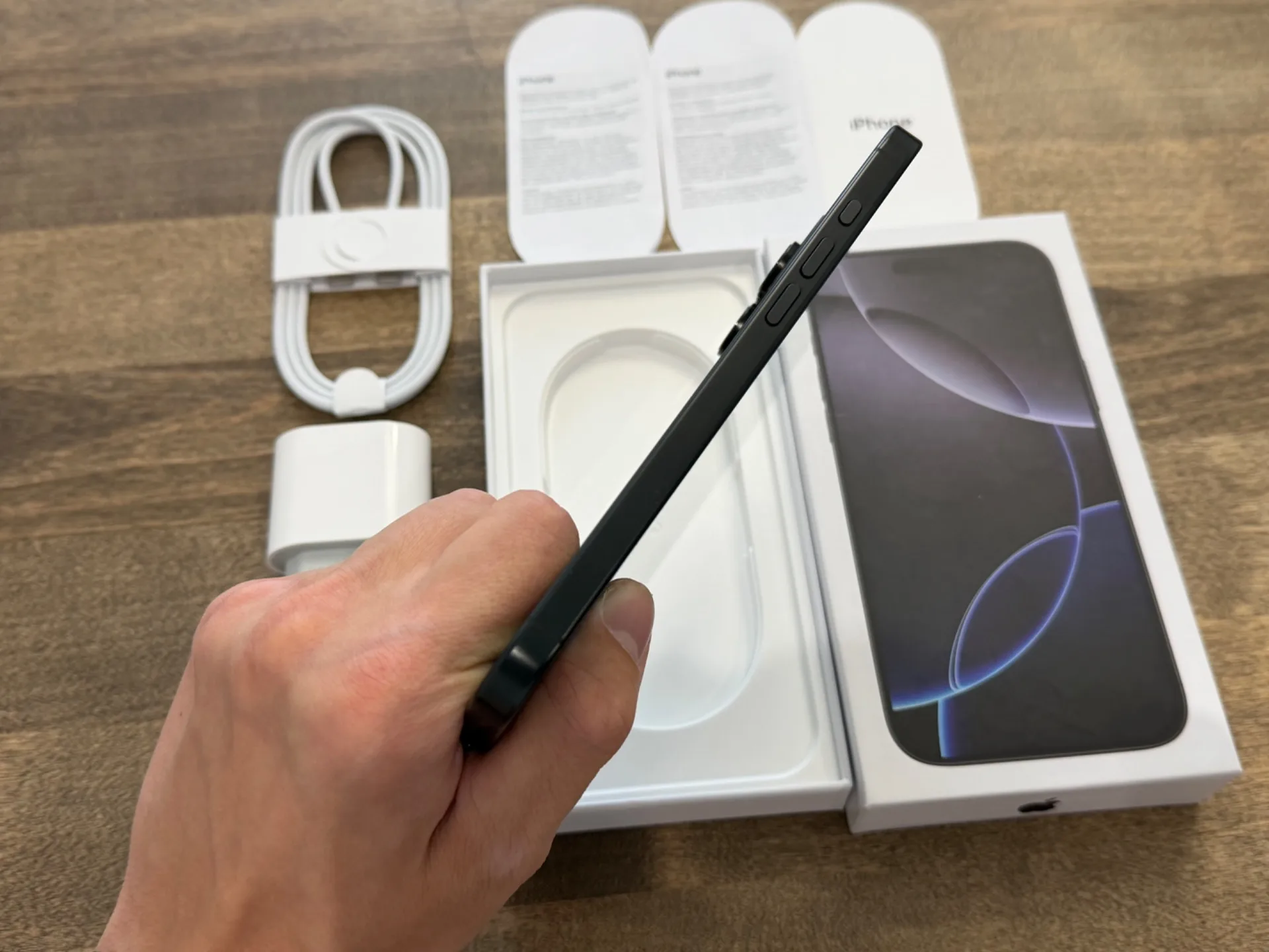 iPhone 16 Pro Max Black Titanium 256GB