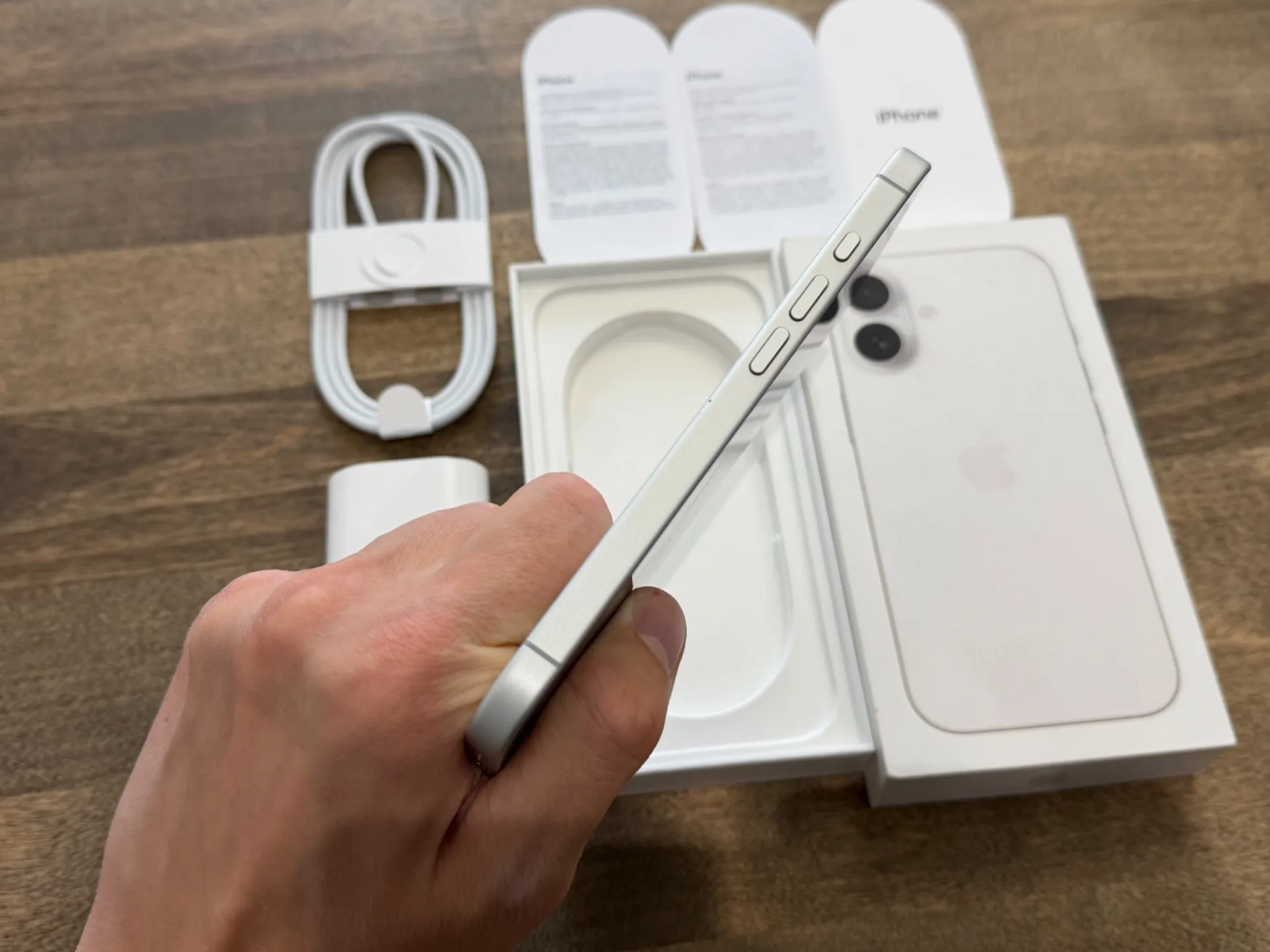 iPhone 17 White 256GB