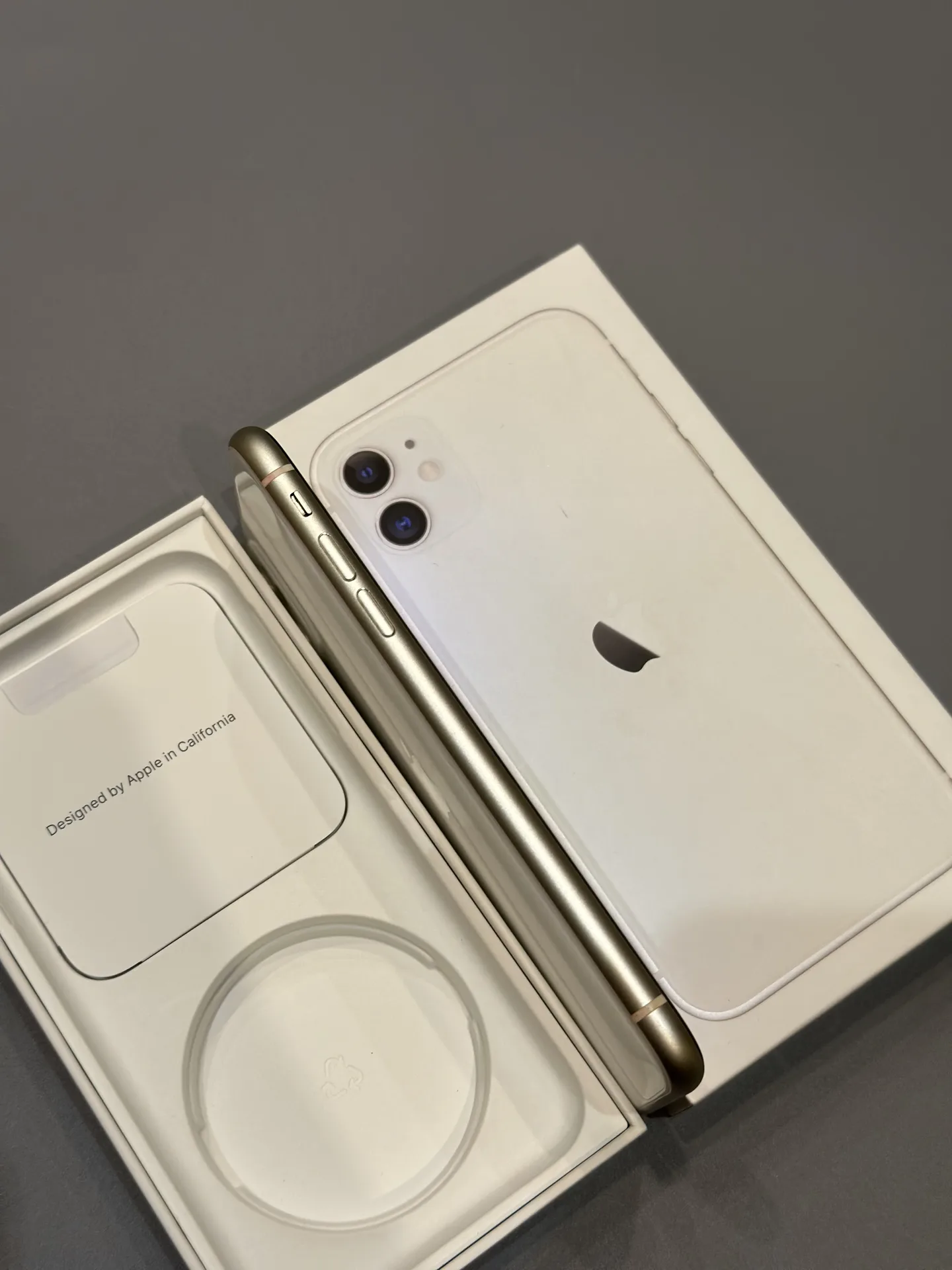 iPhone 11 128gb White
