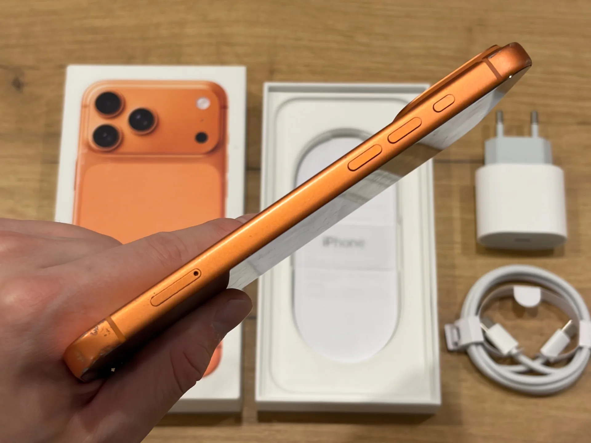 iPhone 17 Pro Max 256gb Cosmic Orange