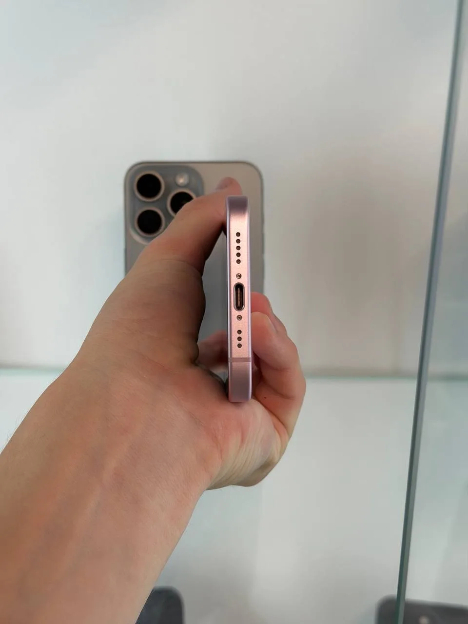 iPhone 15 128Gb Pink