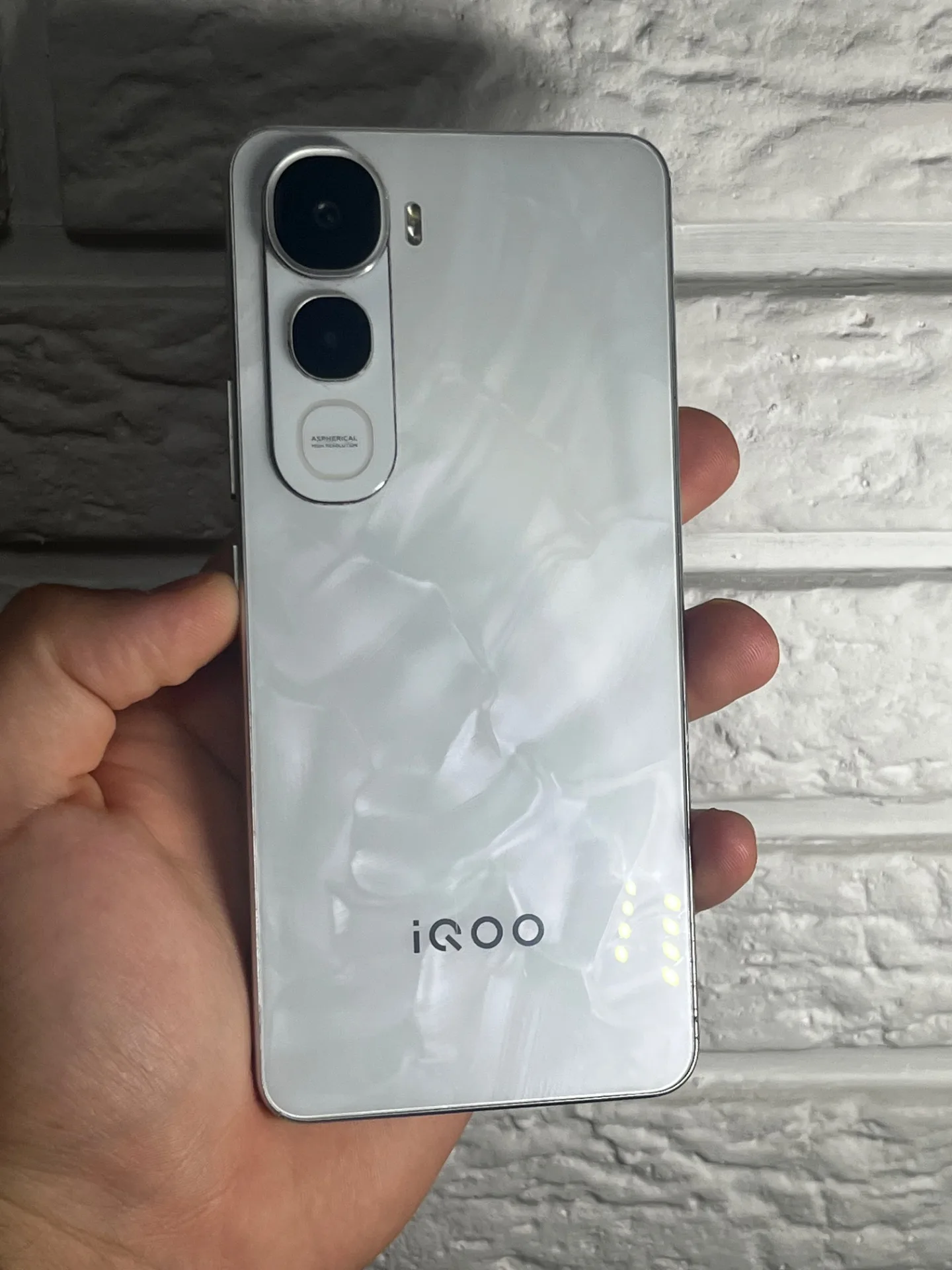 IQOO Z1 lite 256gb