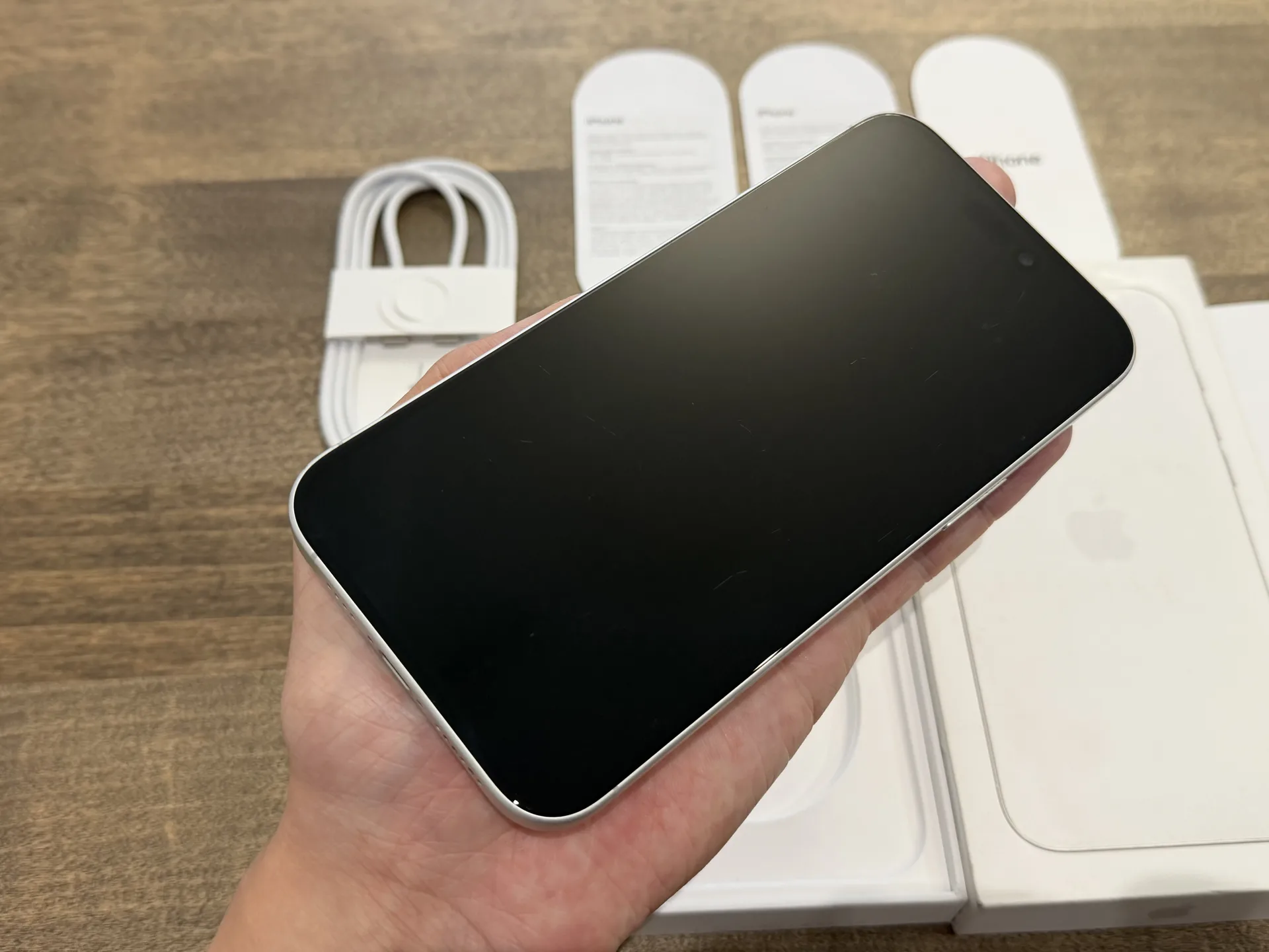iPhone 16 Plus White 128GB