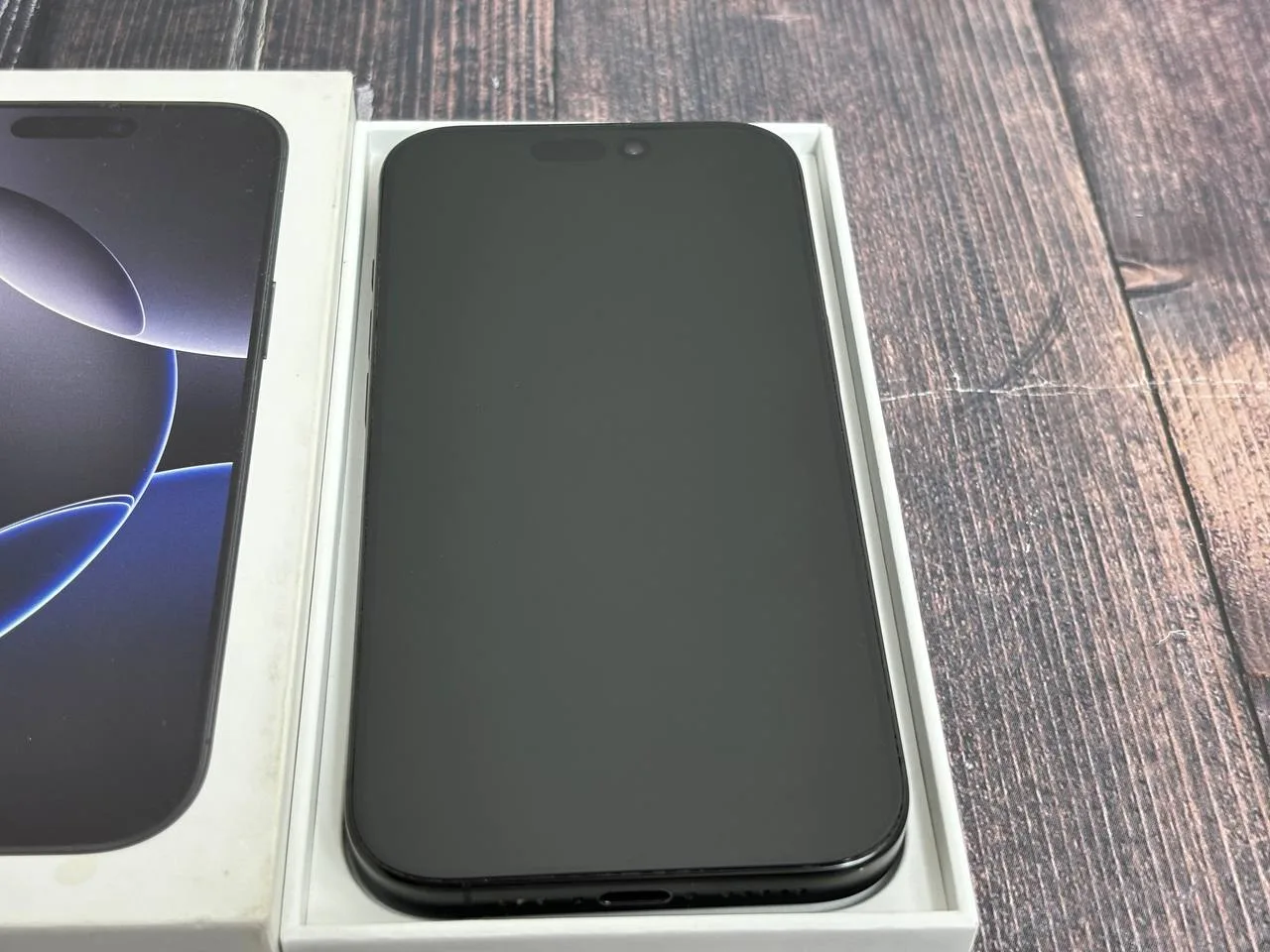 iPhone 16 pro 128gb