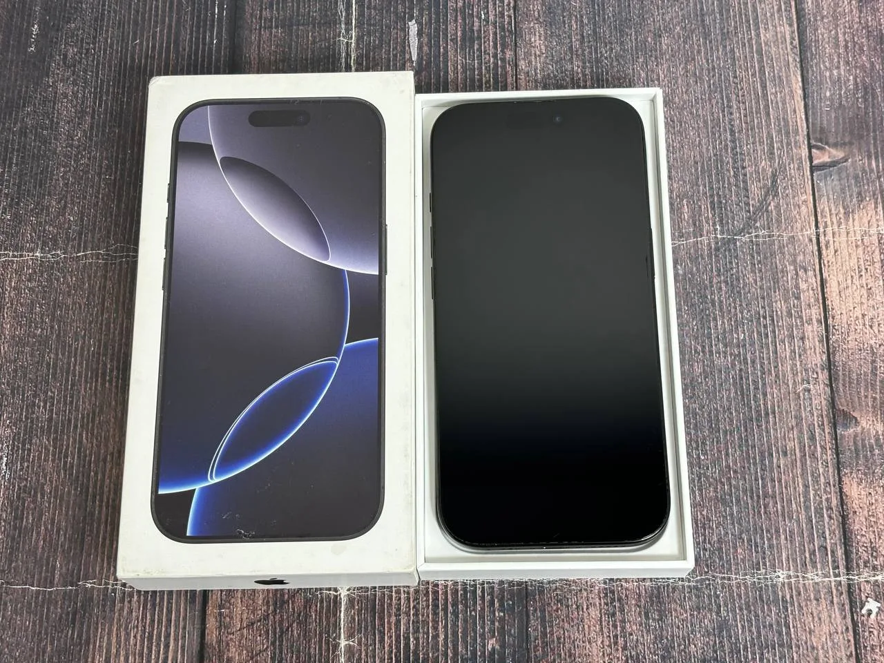 iPhone 16 pro 128gb