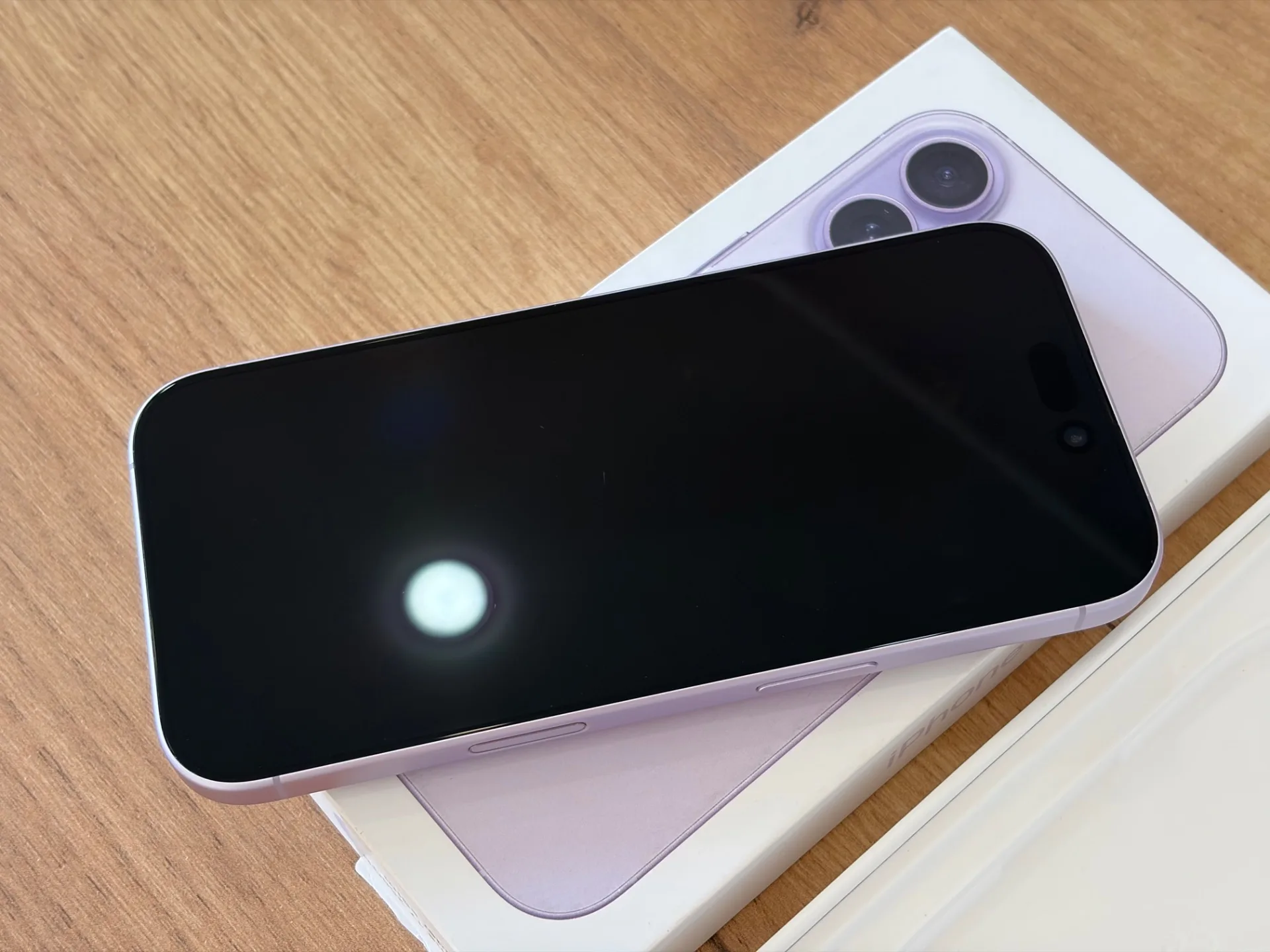 iPhone 17 256gb Lavender