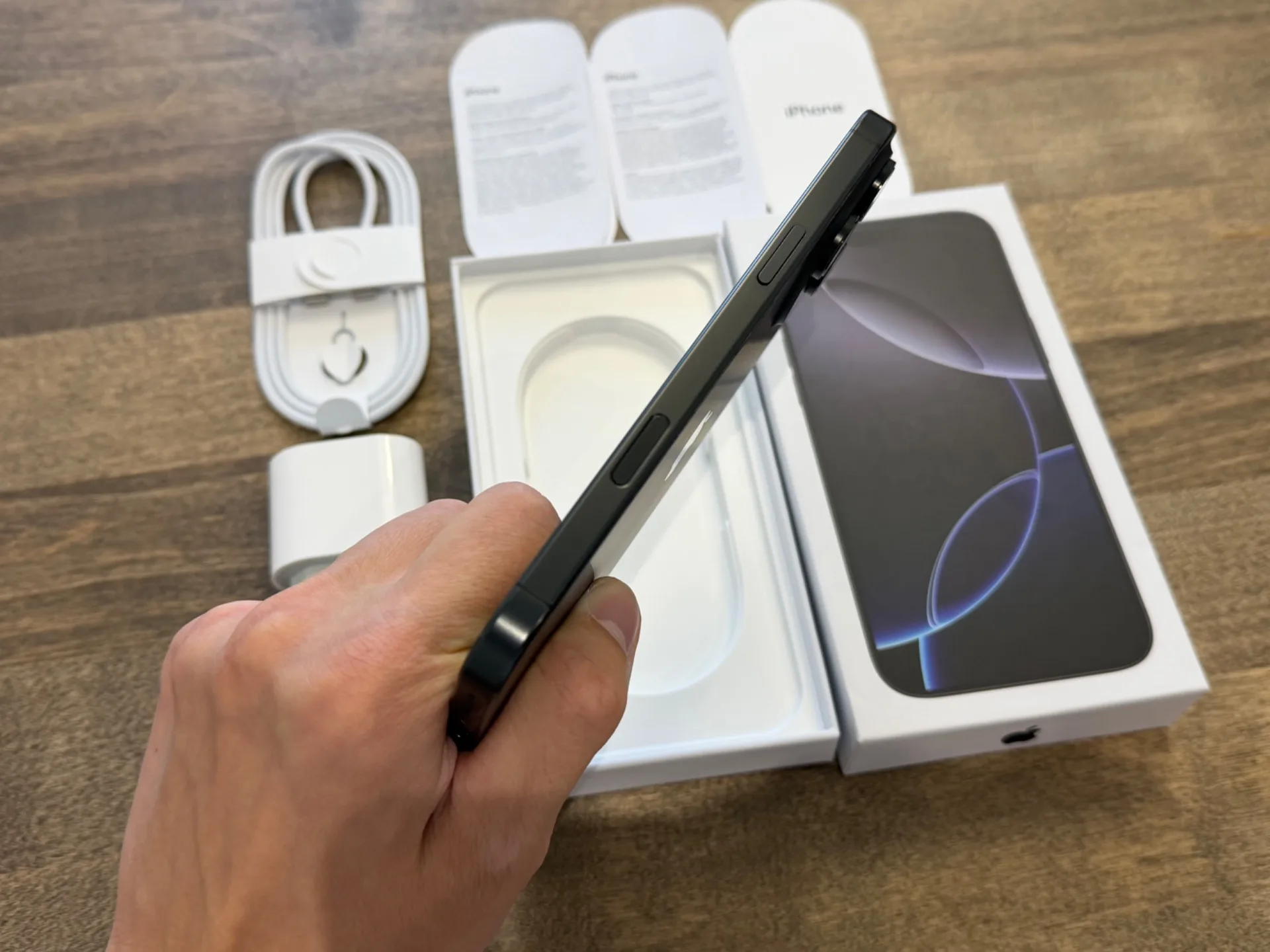 iPhone 16 Pro Max Black Titanium 512GB