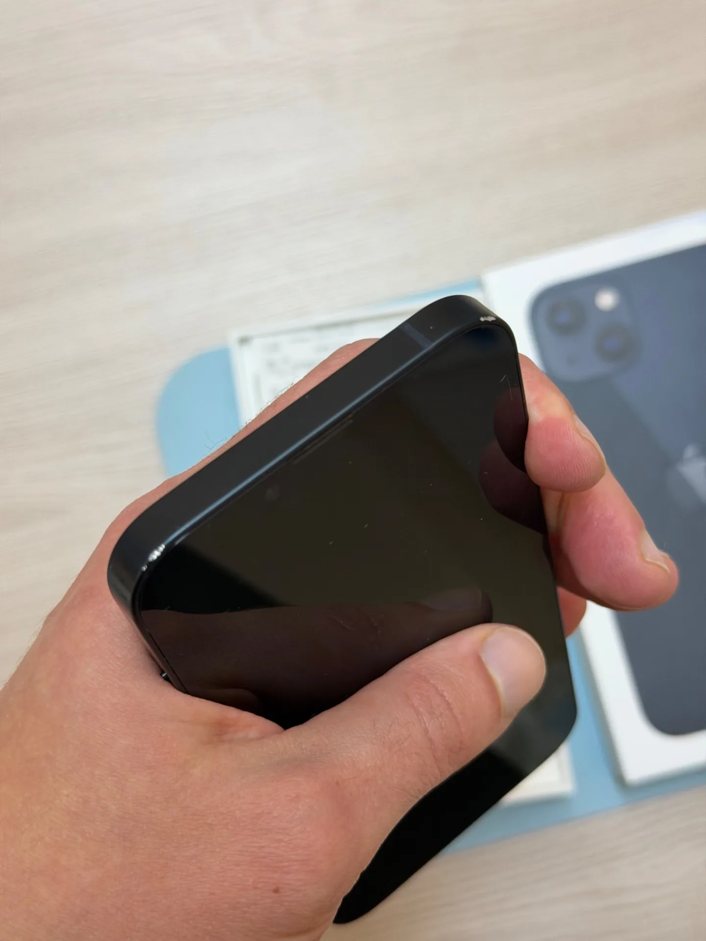 iPhone 13 128 черный.
