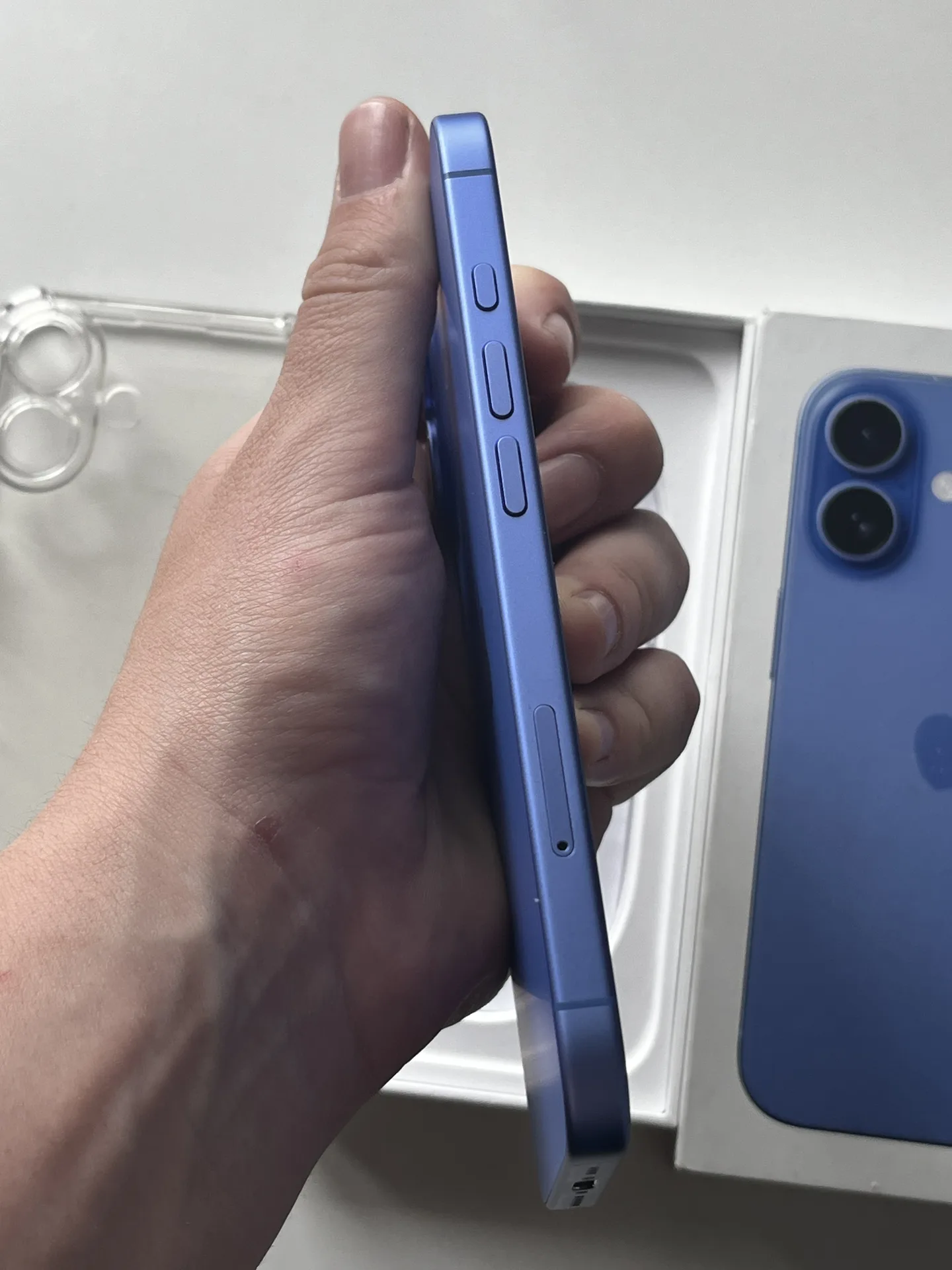 iPhone 16 128gb