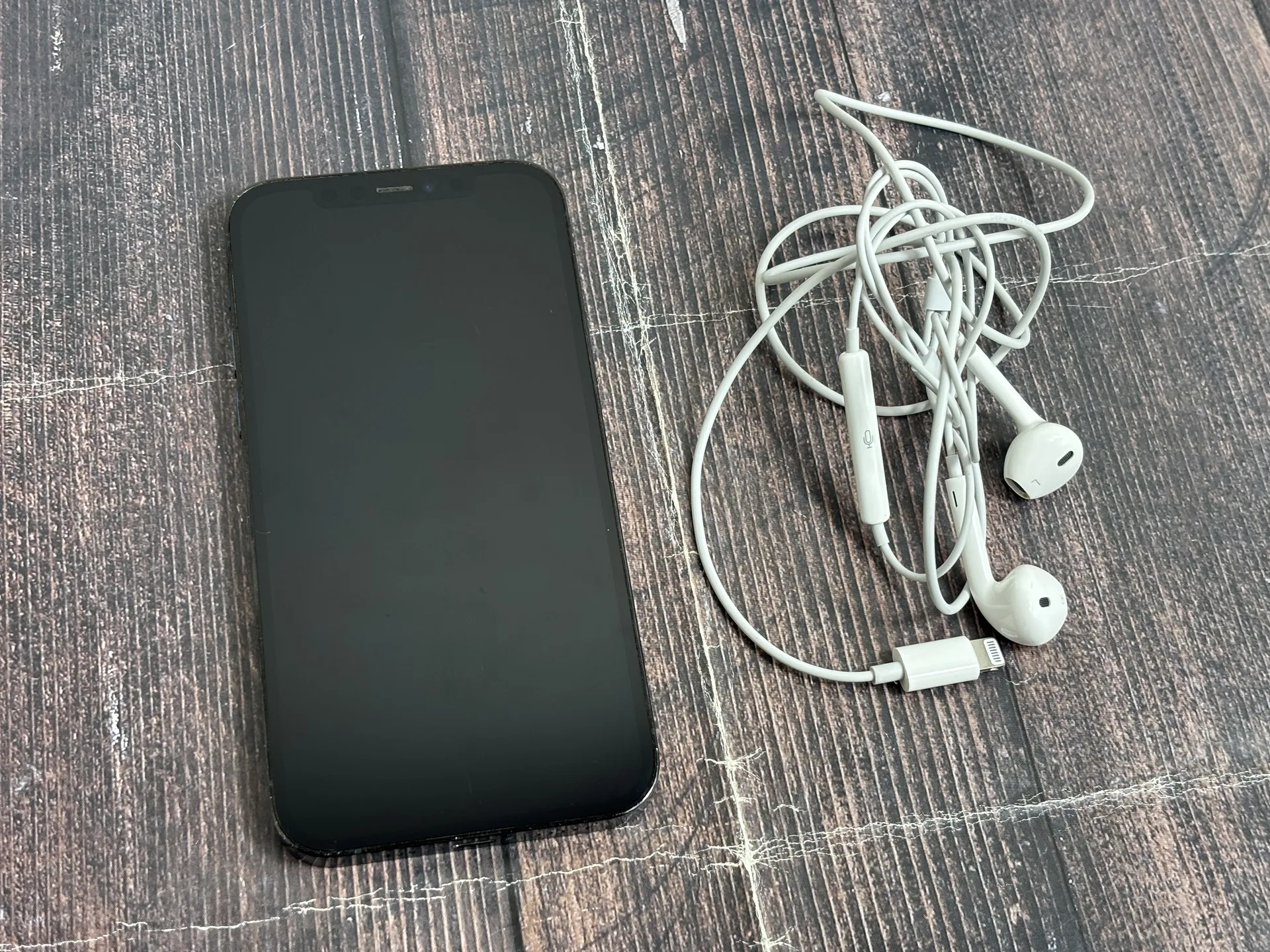 iPhone 12 Pro 256gb + EarPods