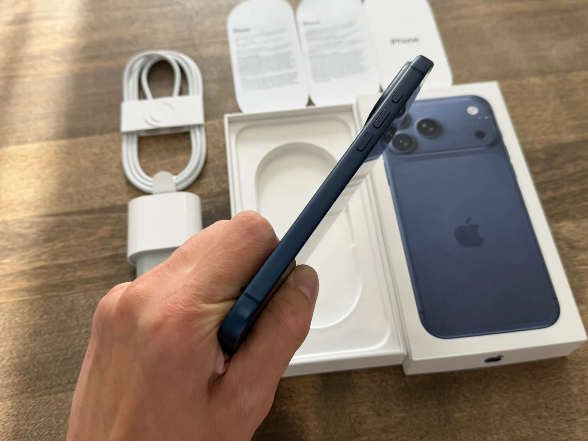 iPhone 17 Pro Max Deep Blue 256GB