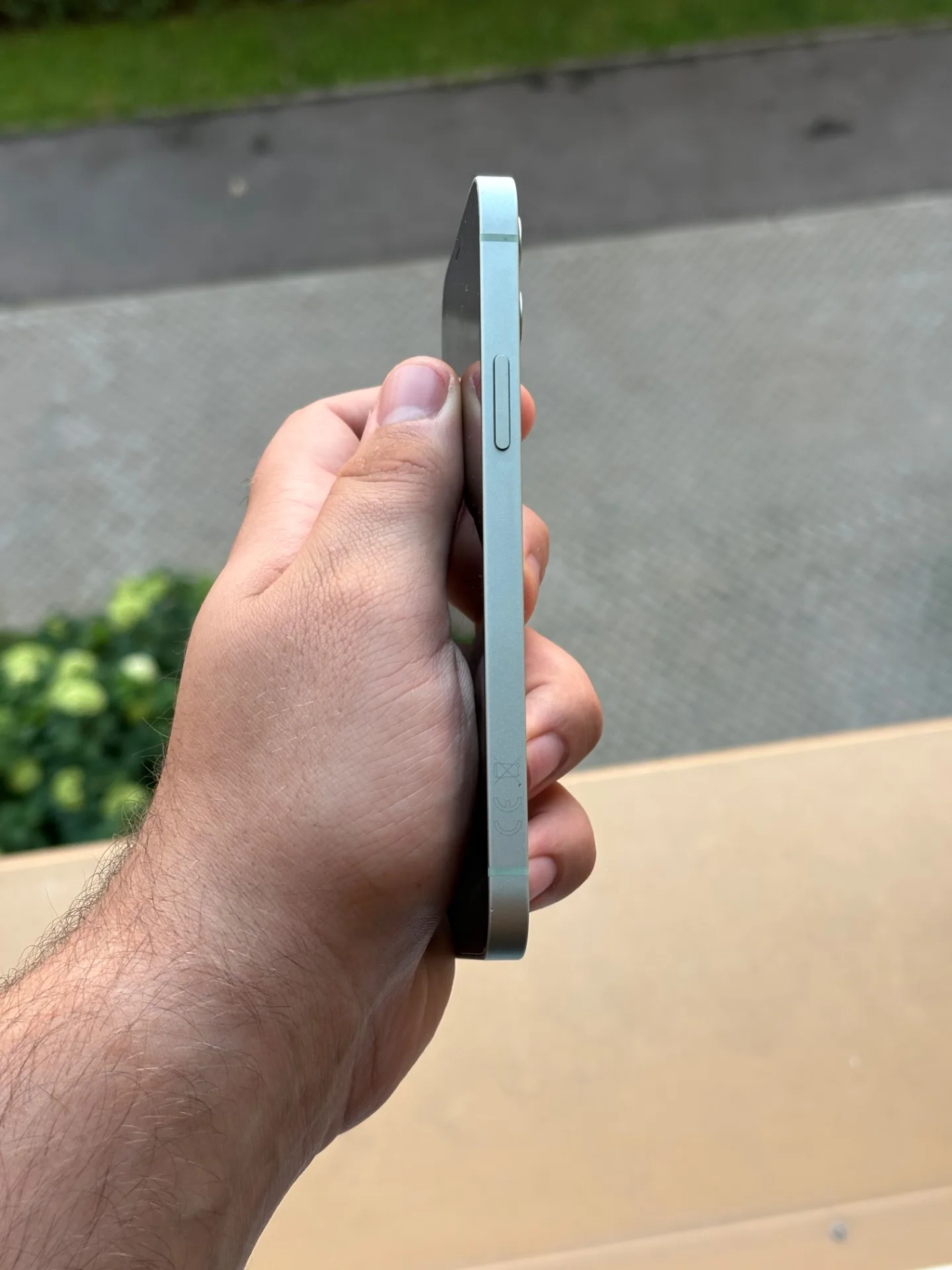 iPhone 12 64gb