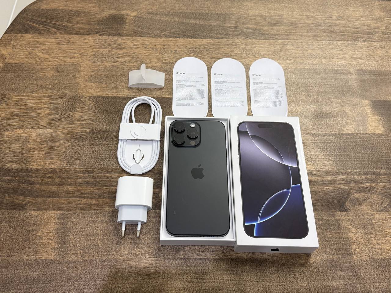 iPhone 16 Pro Max 512GB
