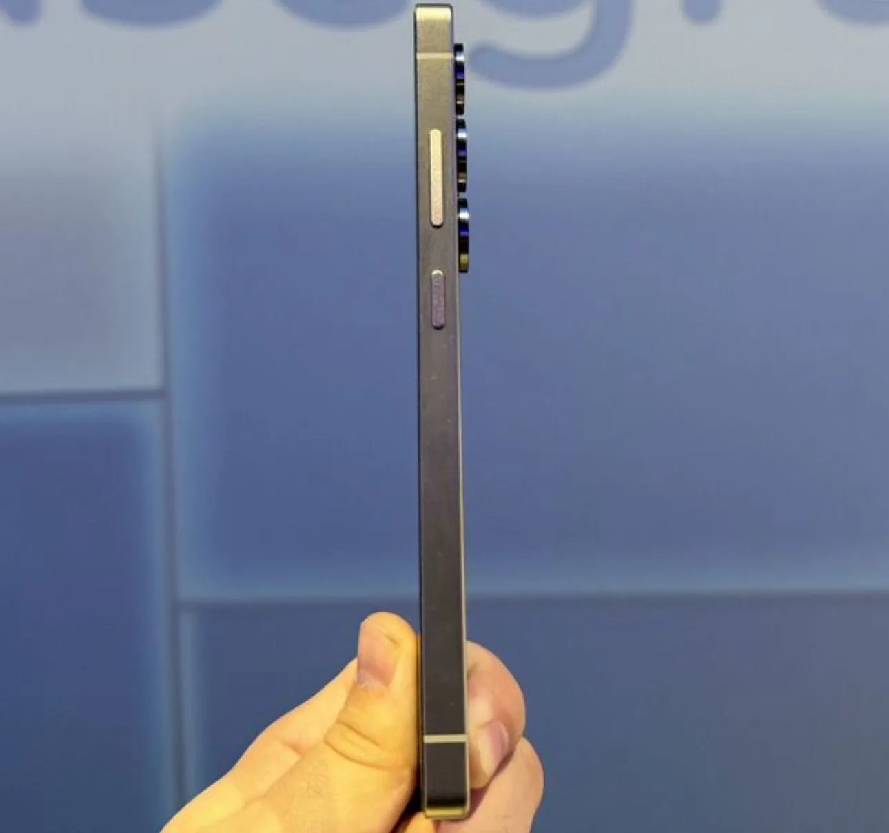Samsung S25 Ultra 12/256 гб Черный.