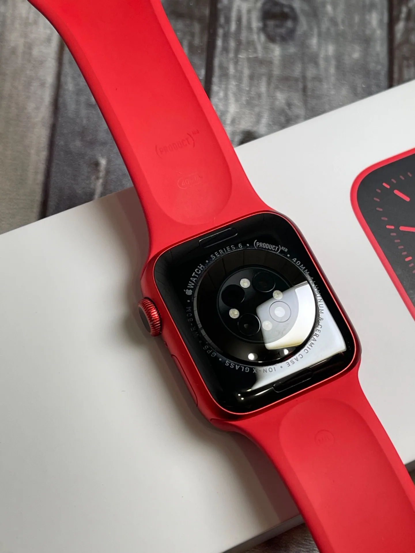 Apple Watch 6 40 mm red
