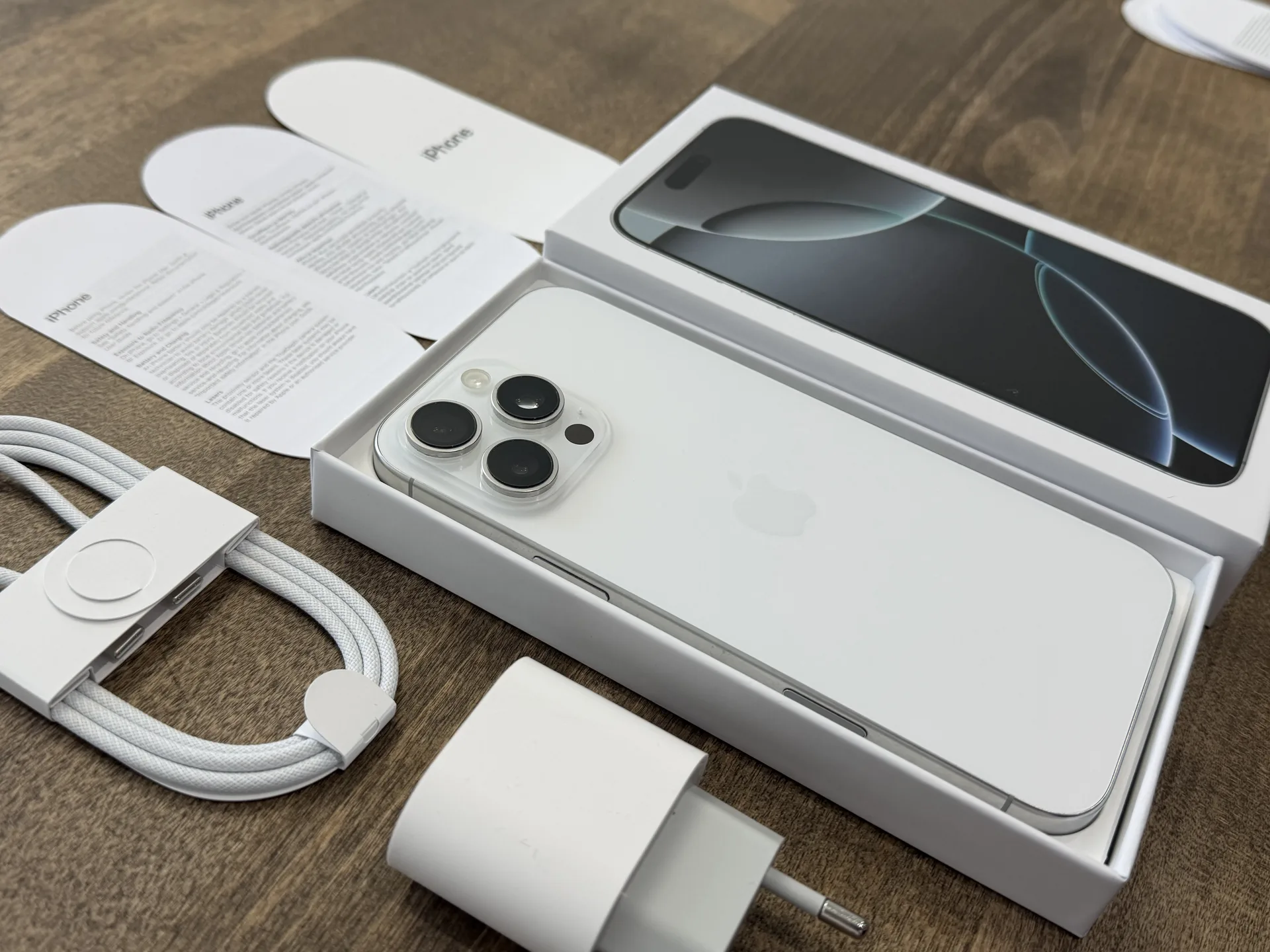 iPhone 16 Pro Max 256GB