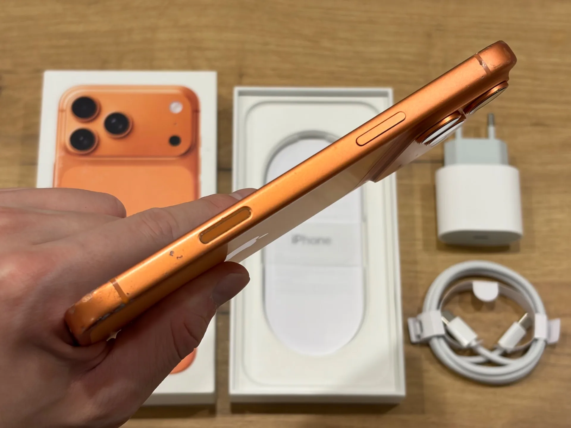 iPhone 17 Pro Max 256gb Cosmic Orange