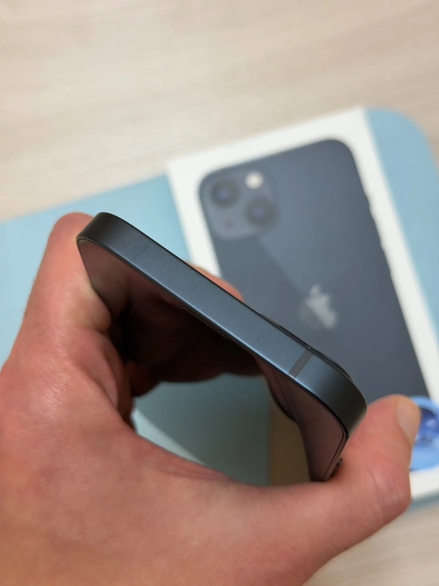 iPhone 13 128 черный.