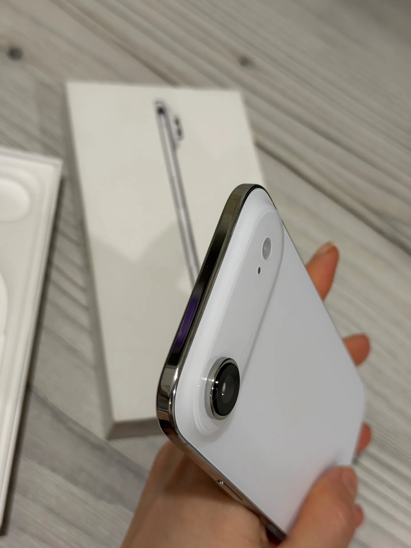 iPhone 17 air 256 Белый.