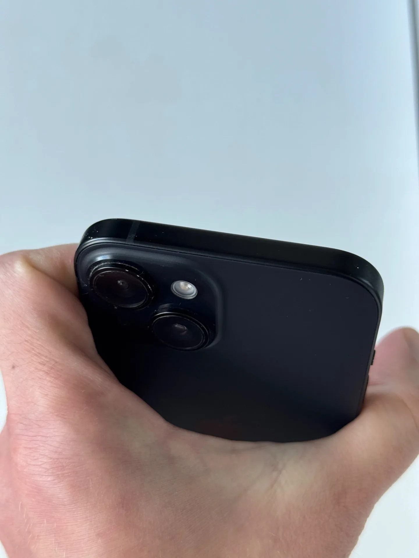 iPhone 15 128 черный