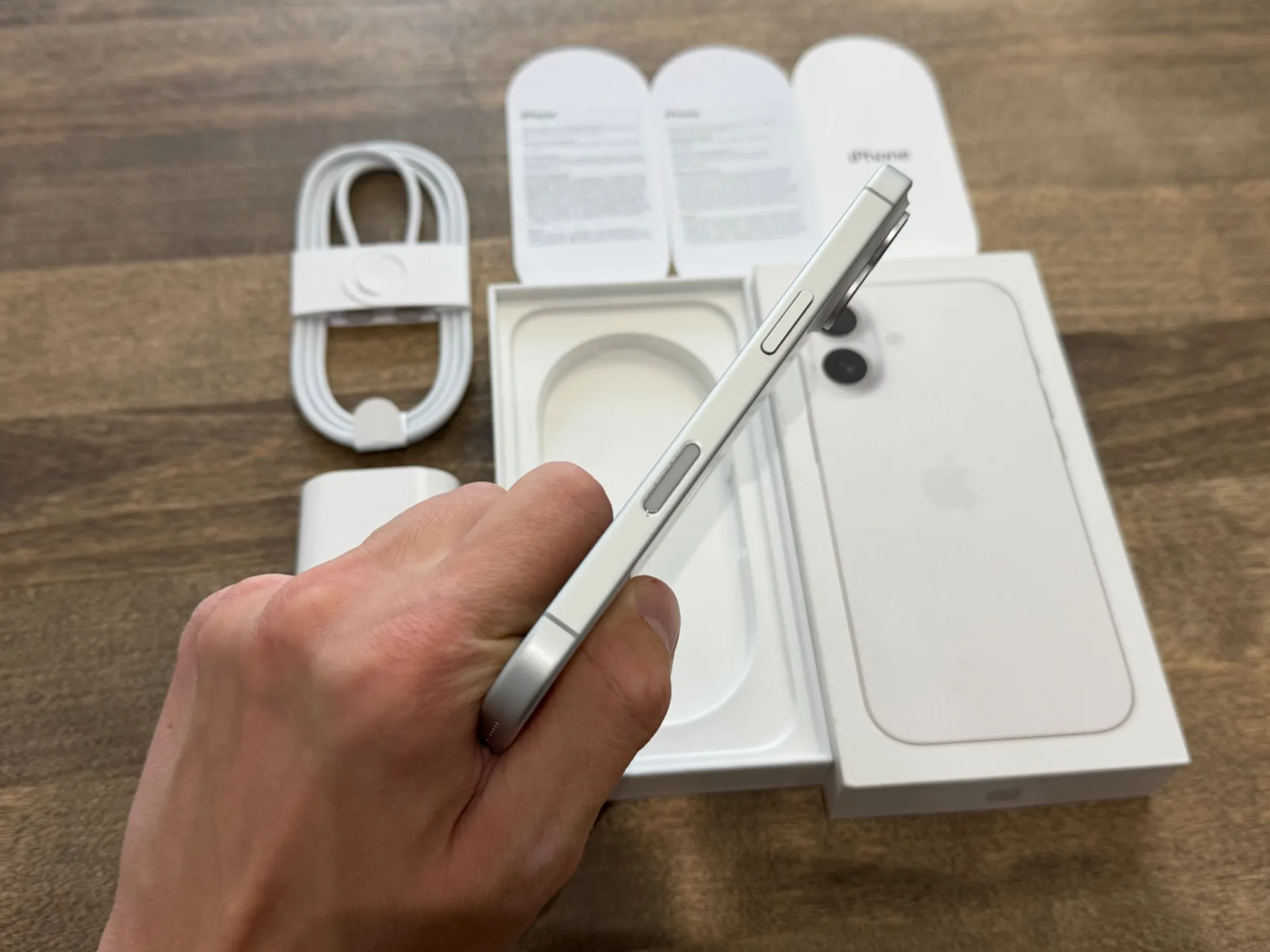 iPhone 17 White 256GB