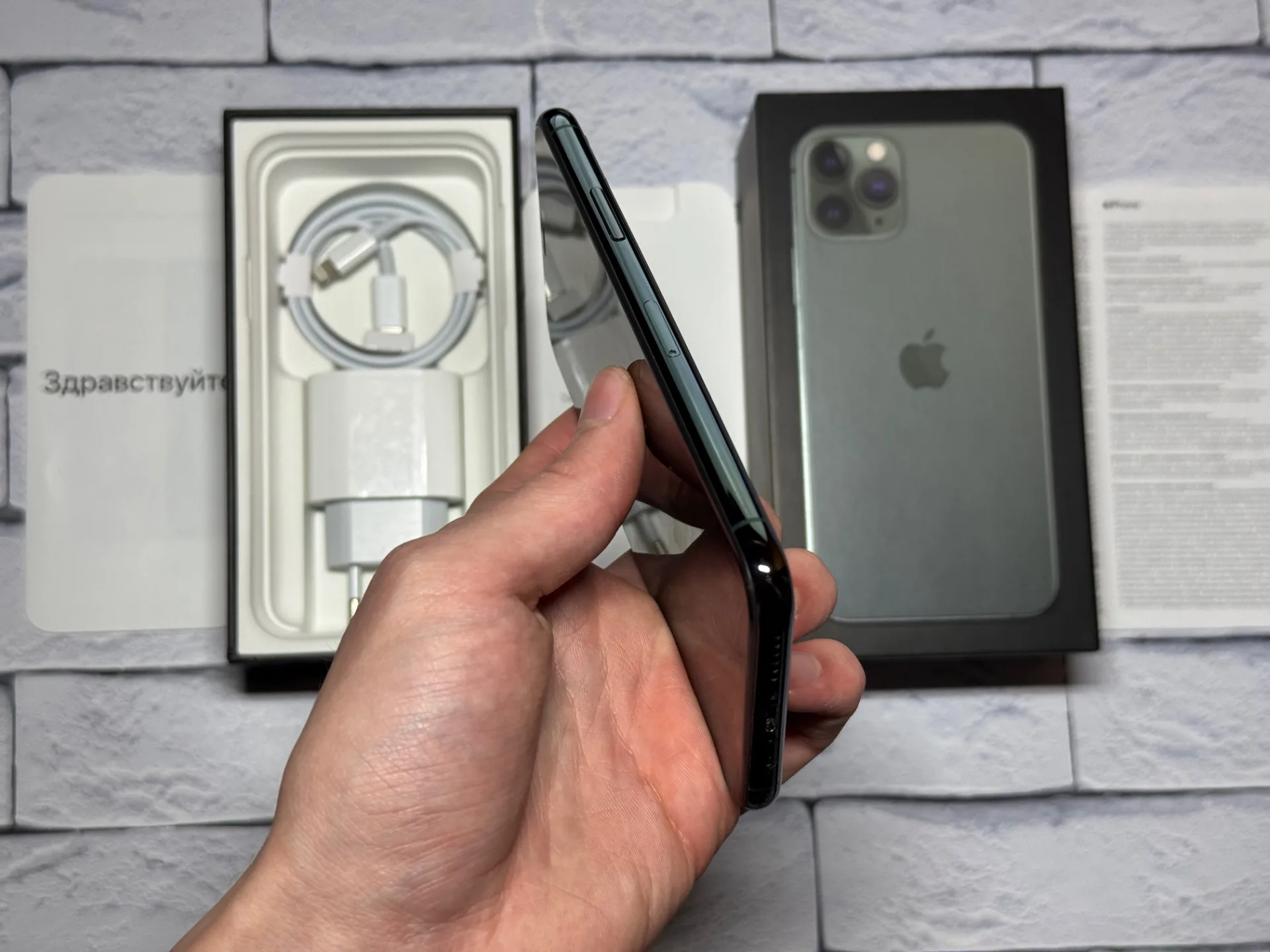 iPhone 11 Pro 64gb Midnight Green