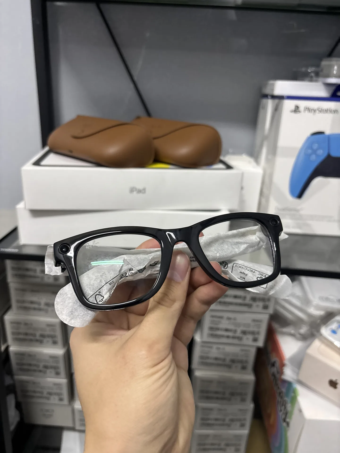 RW4012 GEN2 Ray-Ban Wayfarer Shiny Black / Transitions Graph Green Размер 50