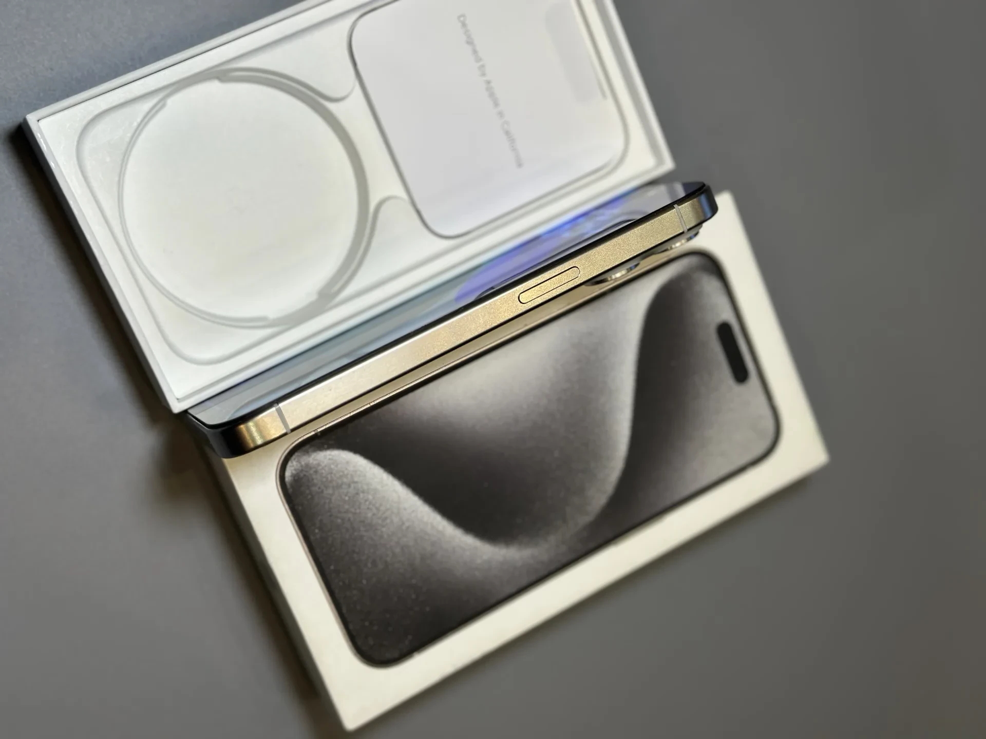 iPhone 15 Pro 128gb White