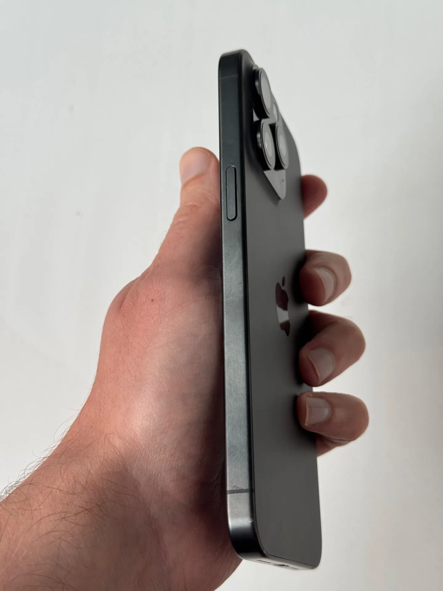 iPhone 15 Pro Max 256 Черный Титан
