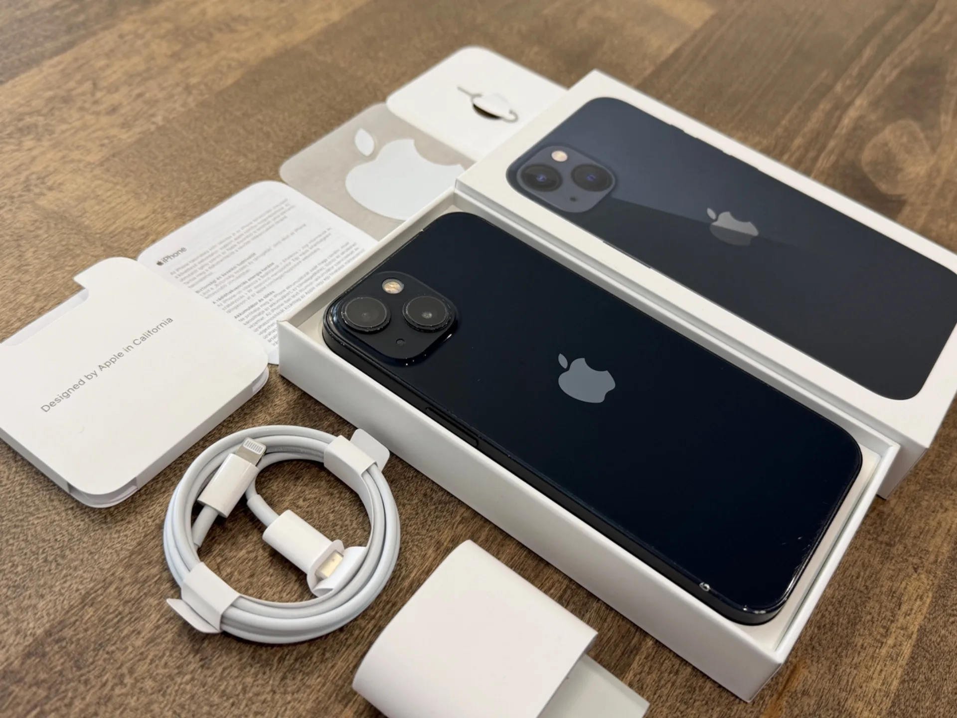 iPhone 13 Midnight 128GB