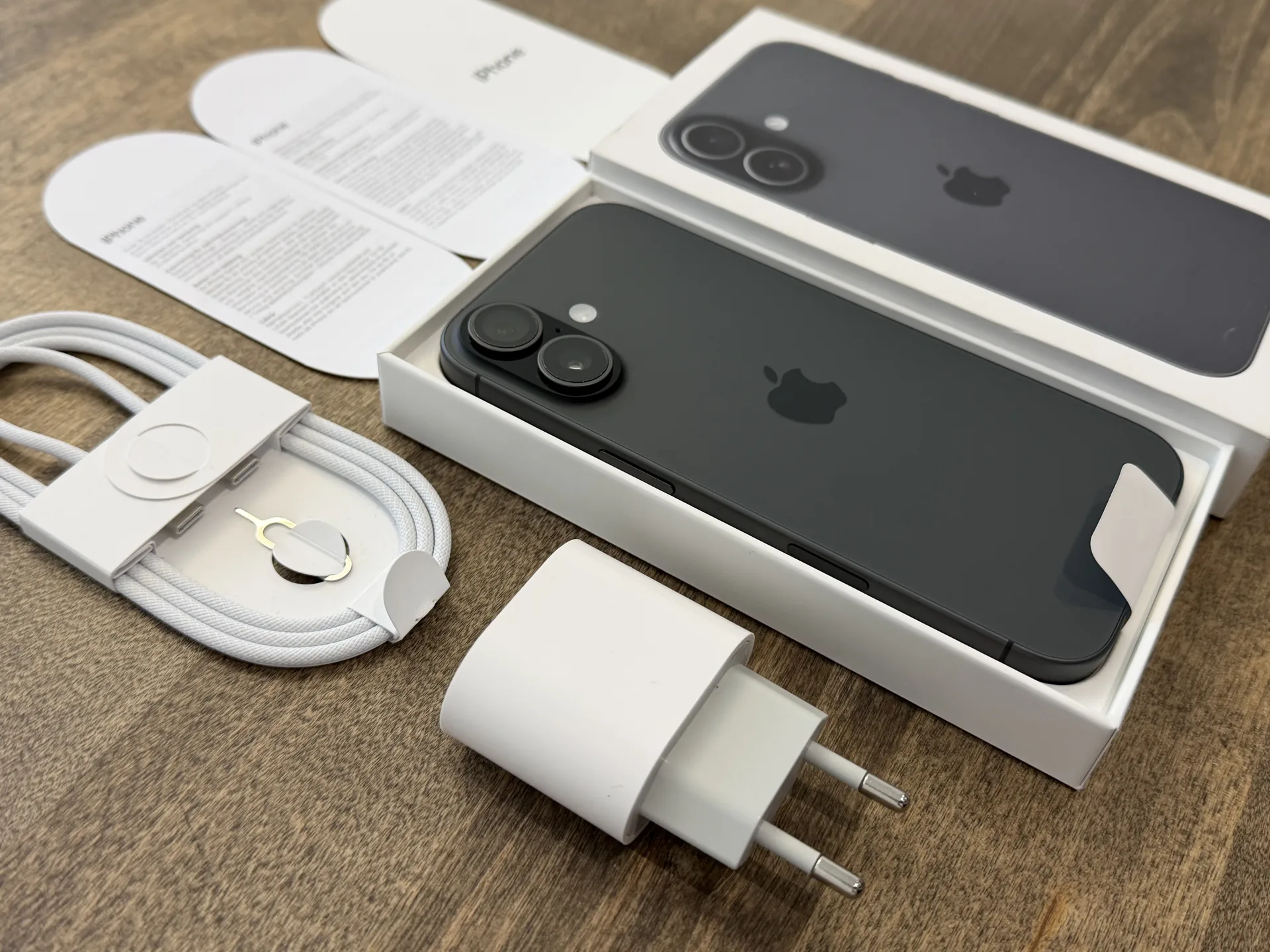 Новый iPhone 17 Black 256GB