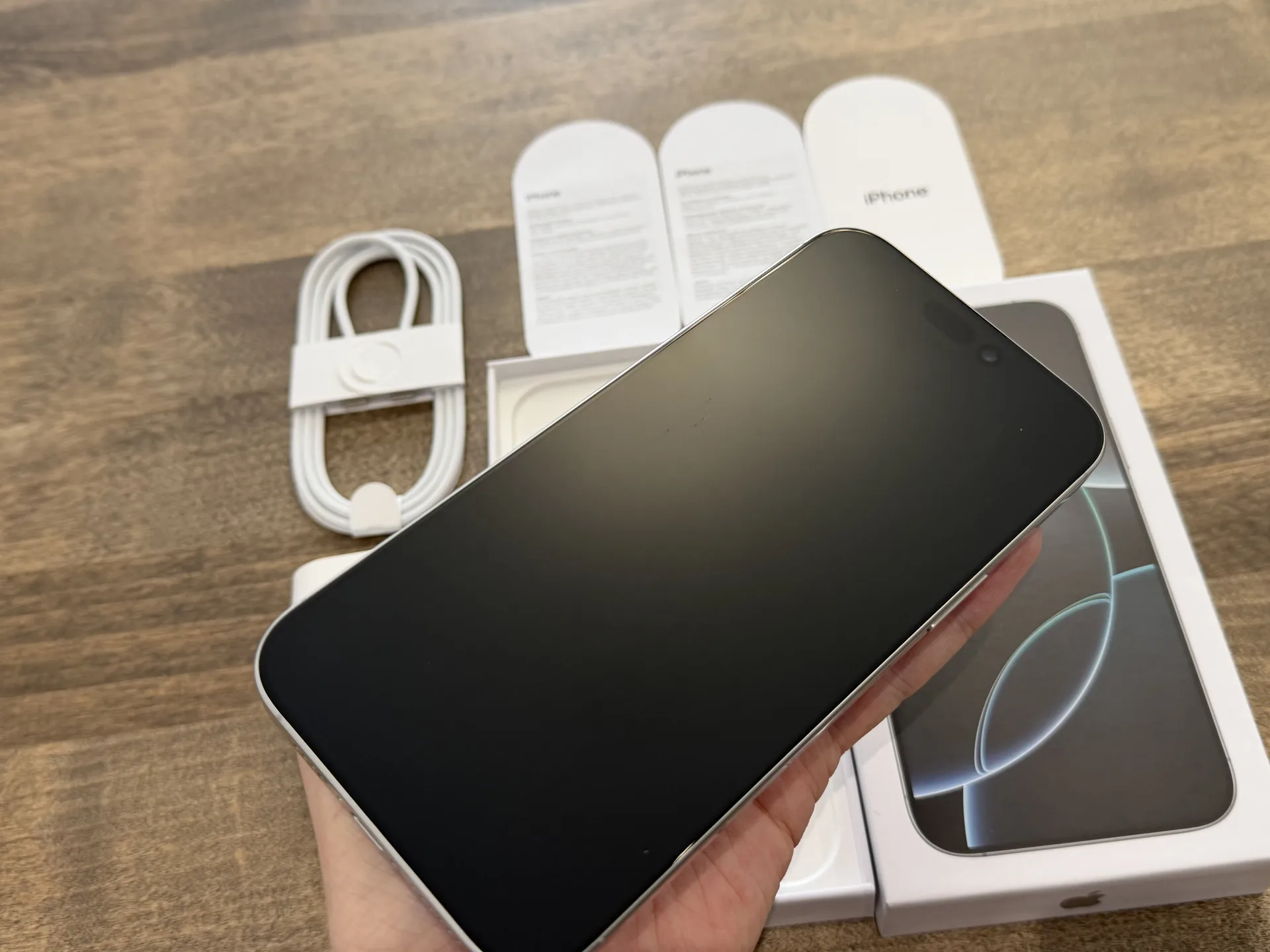 iPhone 16 Pro Max 256GB