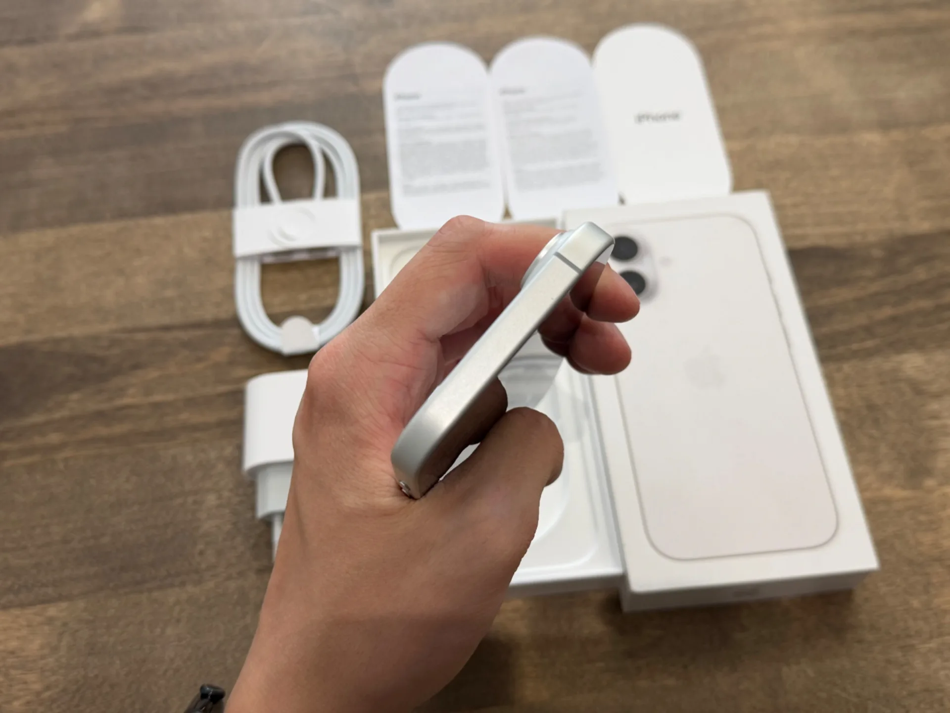 iPhone 17 White 256GB