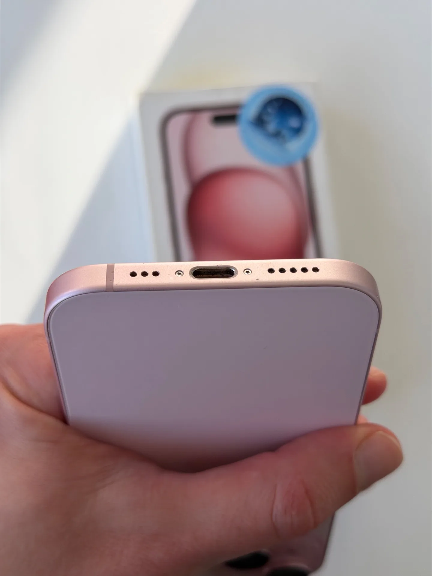 iPhone 15 128 розовый.