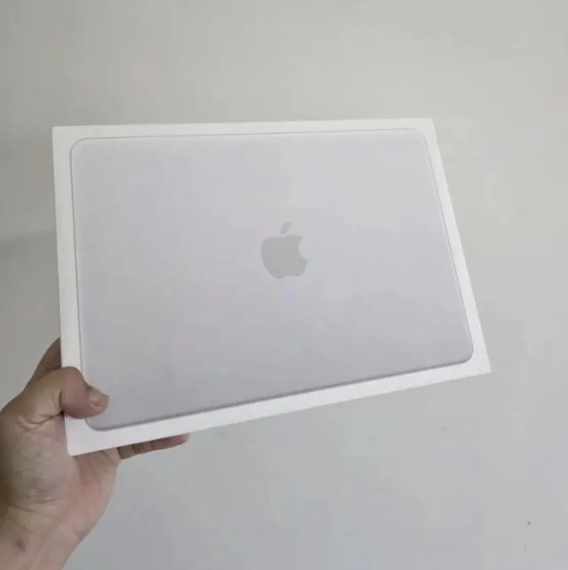 MacBook Neo 8/512 Silver