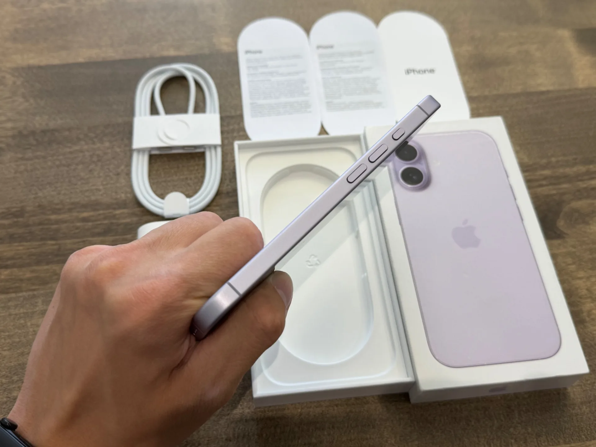 iPhone 17 Lavender 256GB