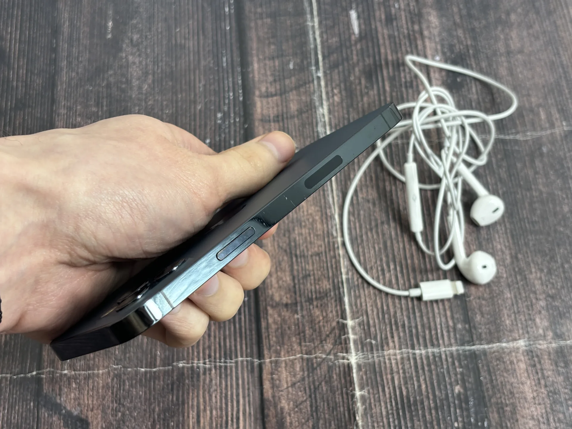 iPhone 12 Pro 256gb + EarPods