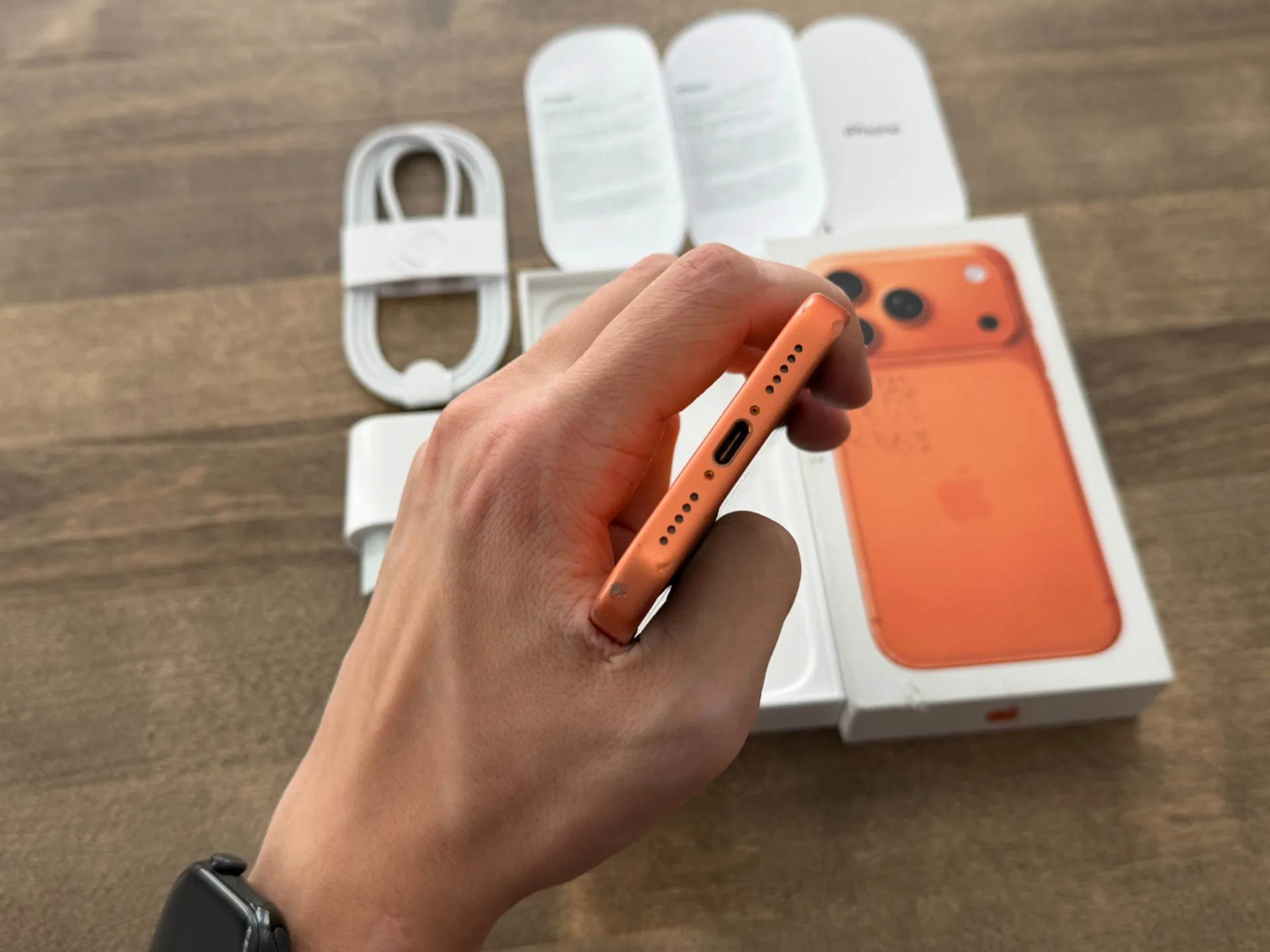 iPhone 17 Pro Comic Orange 256GB